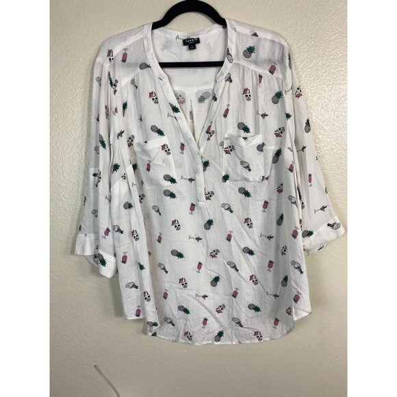 torrid Tops - Torrid Harper White Tropical Skull Top Women size 1X 3/4 Sleeve Grunge Gothic